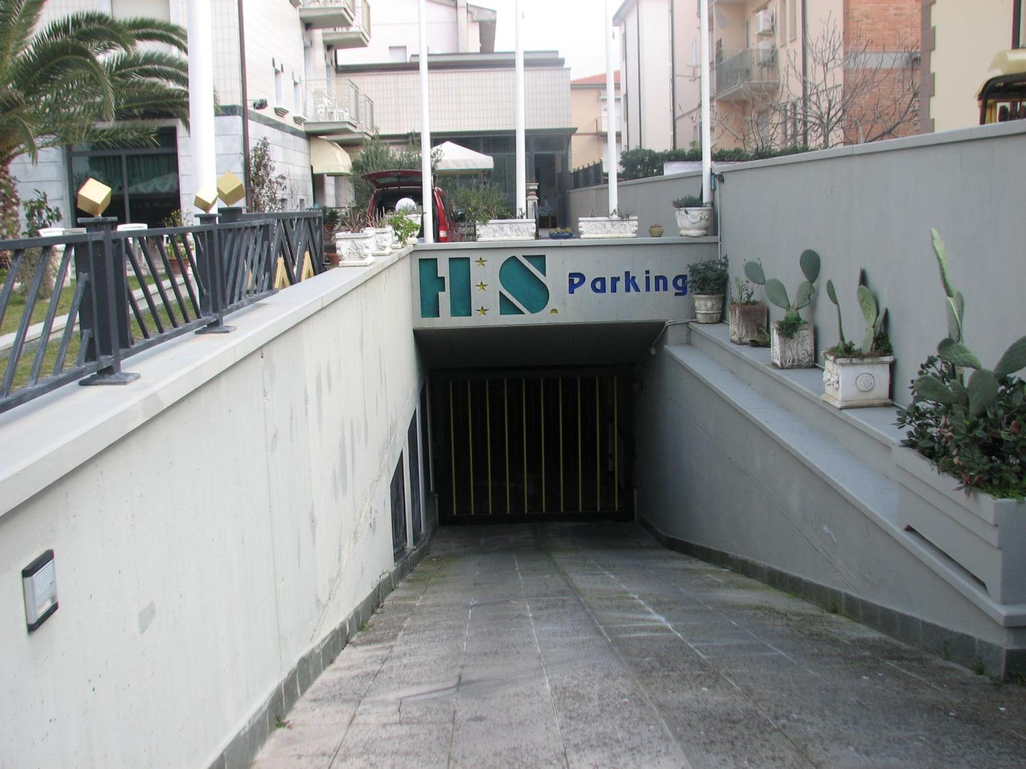 Hotel Smeraldo Lido di Camaiore Kültér fotó