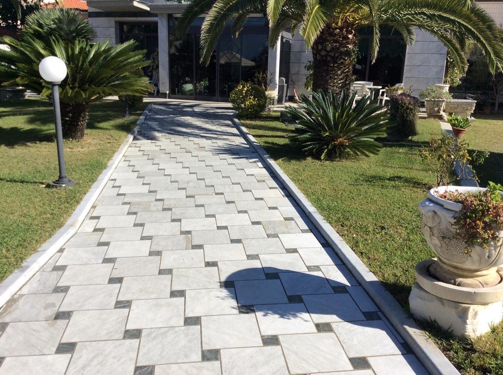 Hotel Smeraldo Lido di Camaiore Kültér fotó
