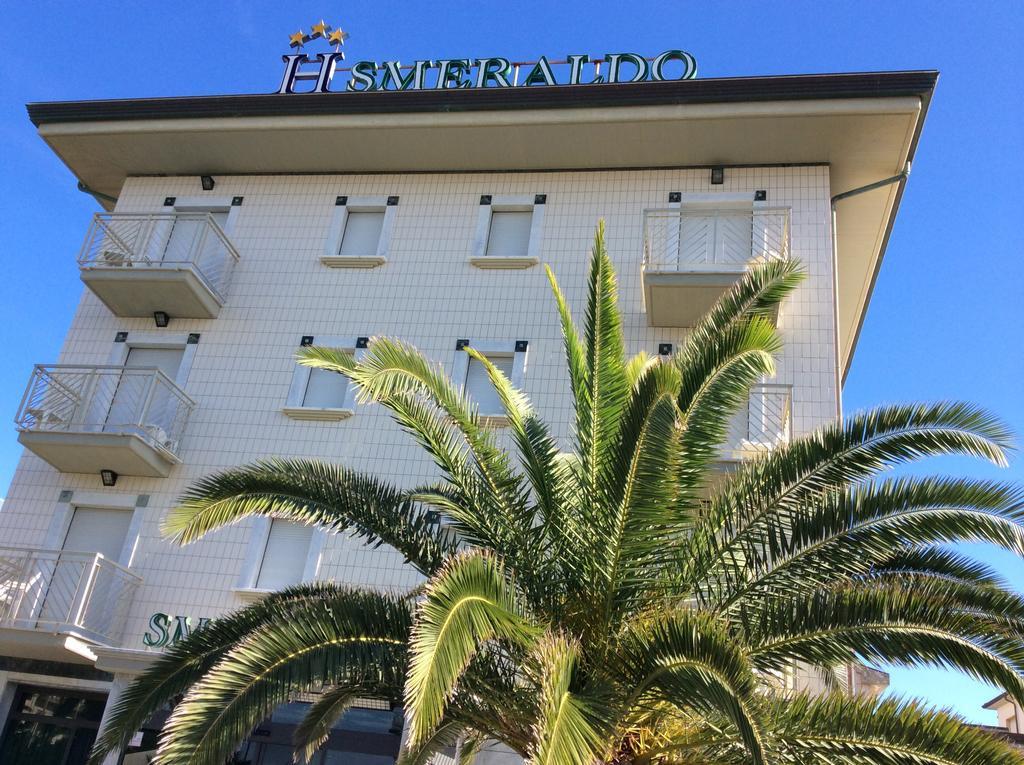 Hotel Smeraldo Lido di Camaiore Kültér fotó