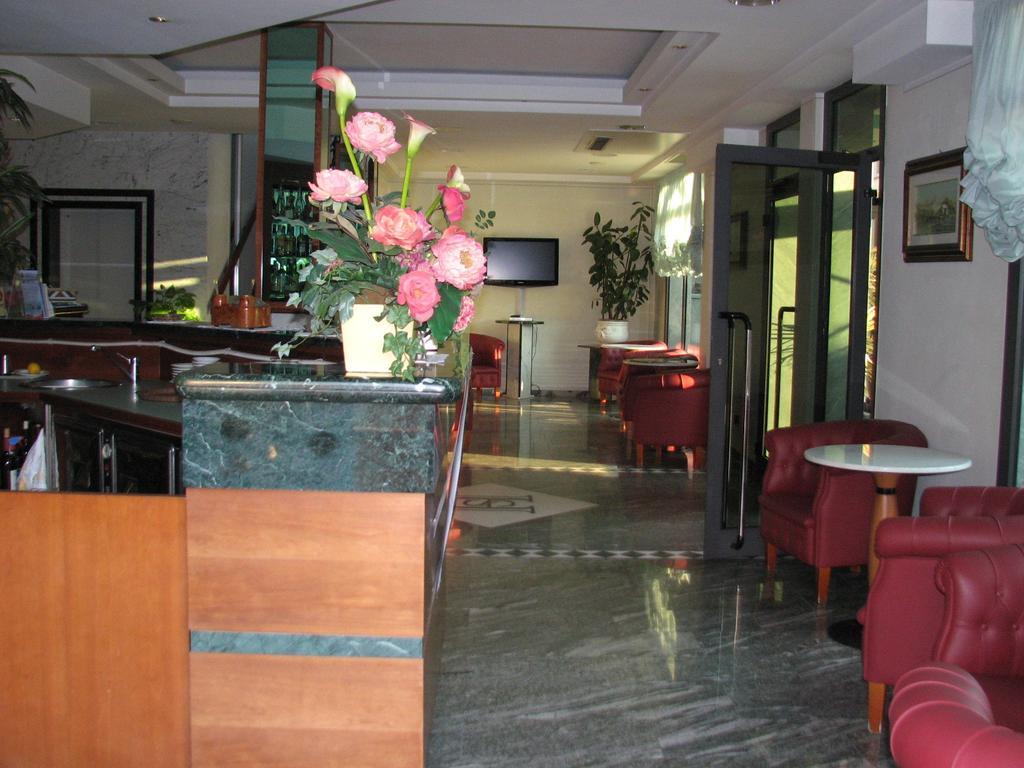 Hotel Smeraldo Lido di Camaiore Kültér fotó